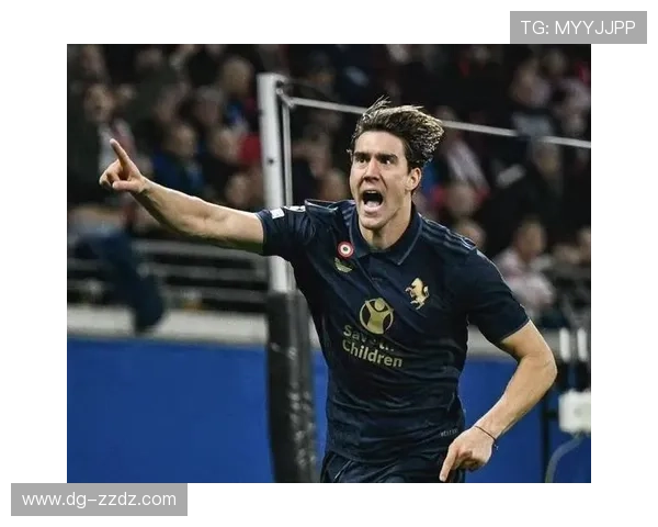 弗拉霍维奇对阵国米与那不勒斯的强强对话表现解析